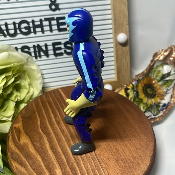 Scooby Doo Ghost Phantom Racer 5" Action Figure Ghost Monster Hanna Barbera Blue - Picture 3 of 5